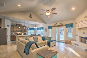 Idyllic Canyon Lake Home with Marina Nearby!